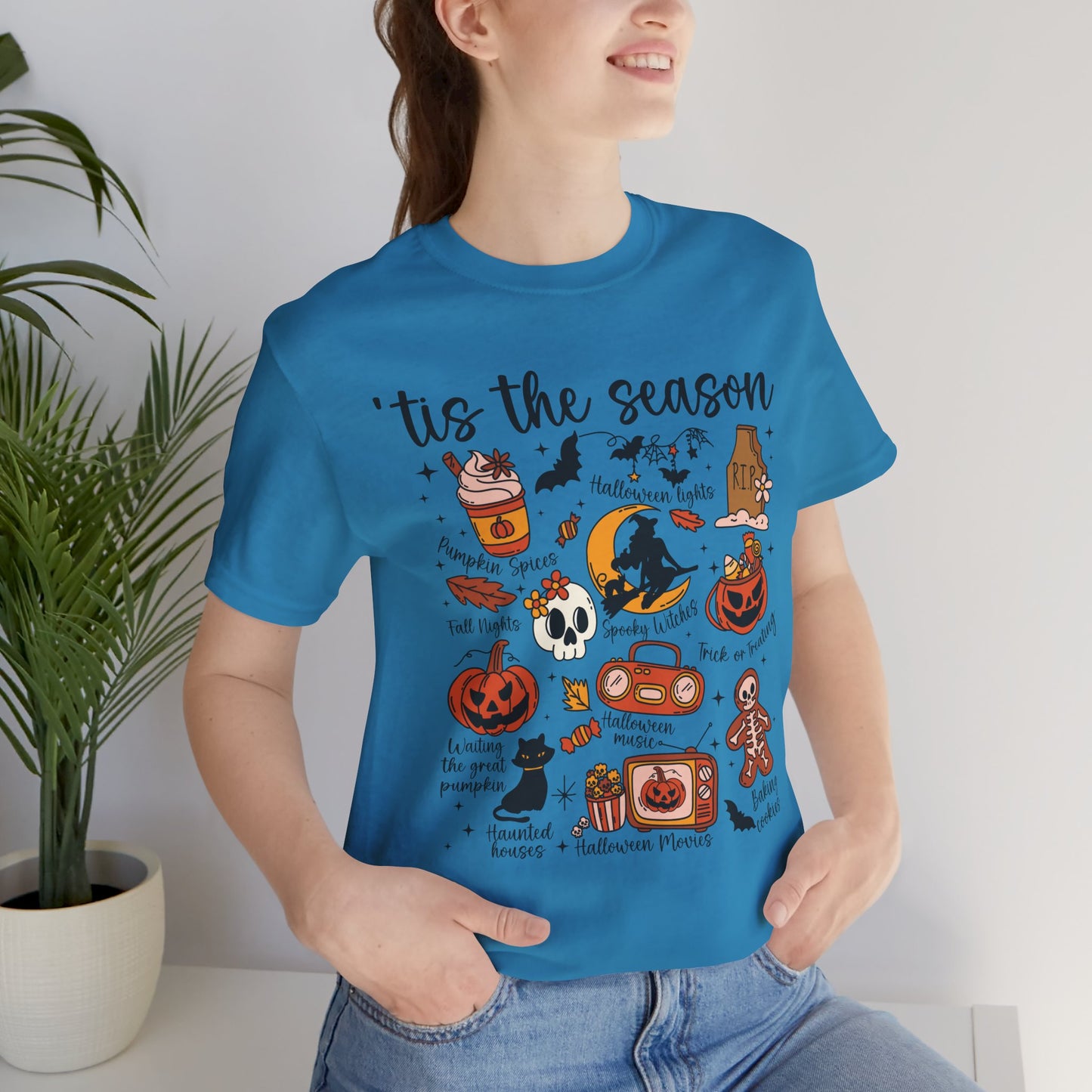Pumpkin Cat Halloween Tee β Cozy Fall Vibes & Festive Style for Spooky Season