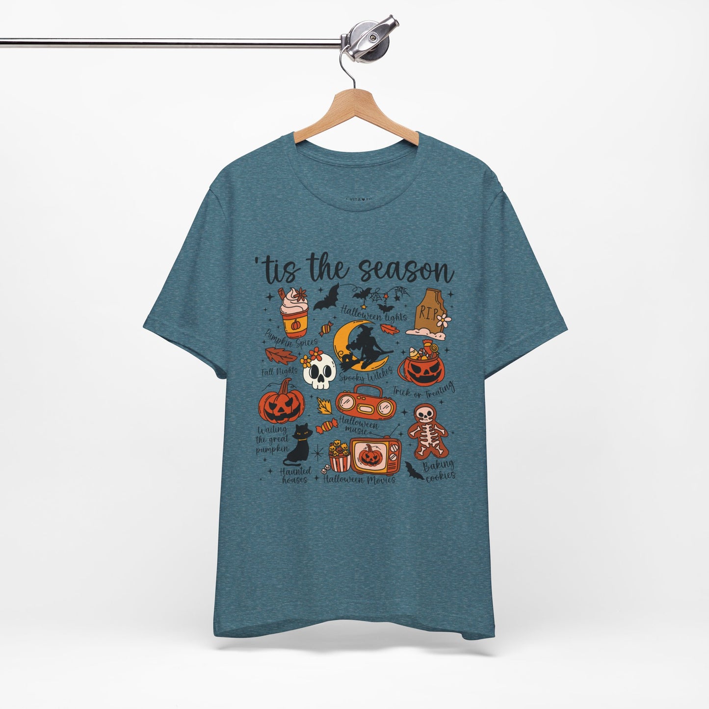 Pumpkin Cat Halloween Tee β Cozy Fall Vibes & Festive Style for Spooky Season