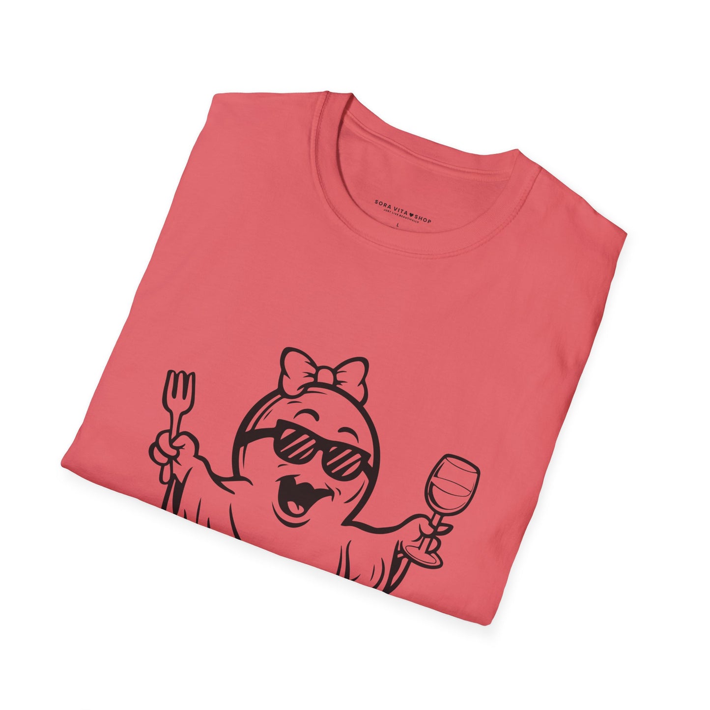 Ghostly Wine Lover Tee – Funny Halloween & Party Shirt for Spooky Wine Fans
