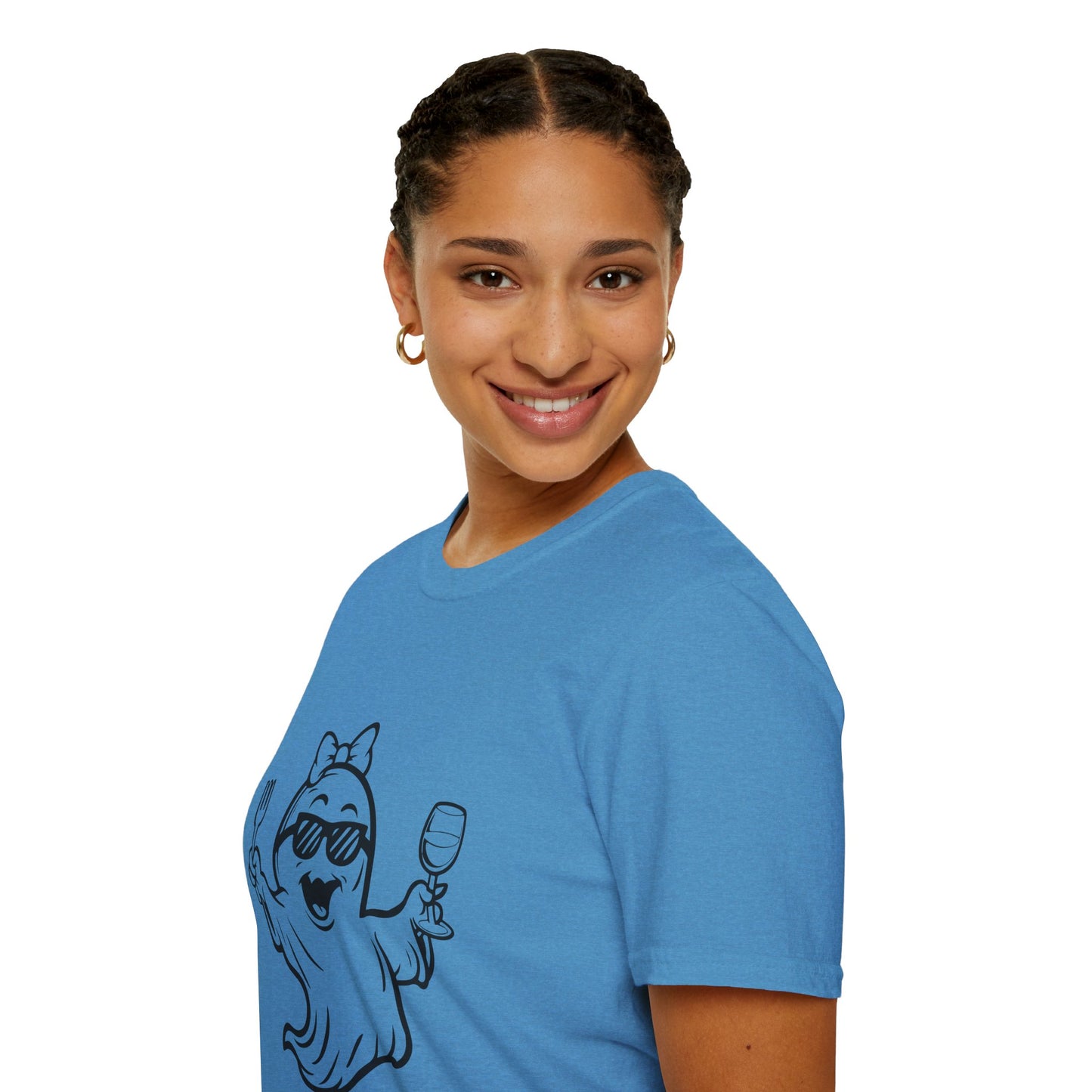 Ghostly Wine Lover Tee – Funny Halloween & Party Shirt for Spooky Wine Fans