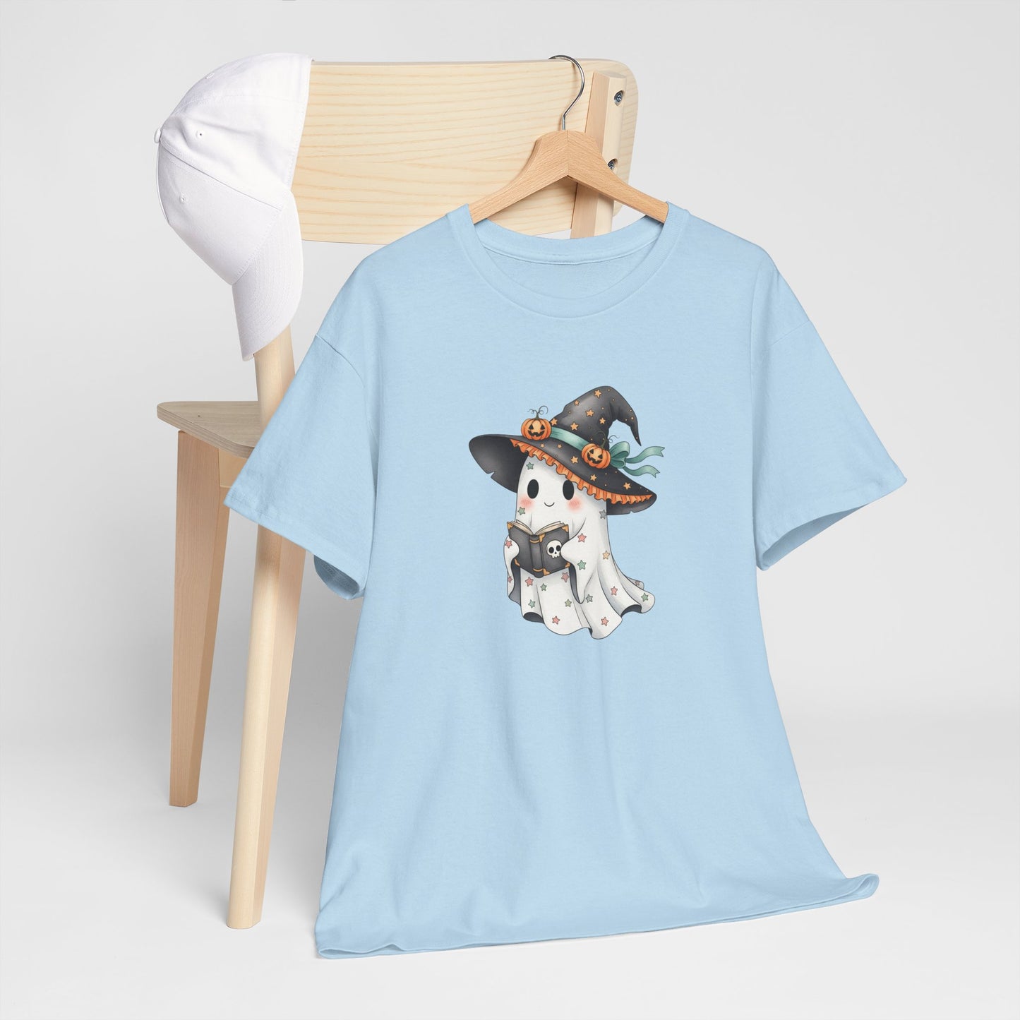 Cute Halloween Dog Tee – Adorable Fall Unisex Shirt for Pet Lovers, Parties & Cozy Casual Wear